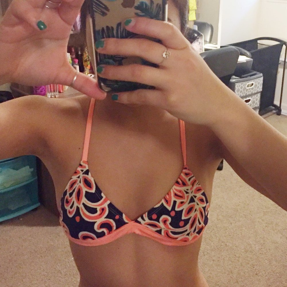🌻 BOOM BOOM BRAZIL Strappy Bikini Top Small Coral